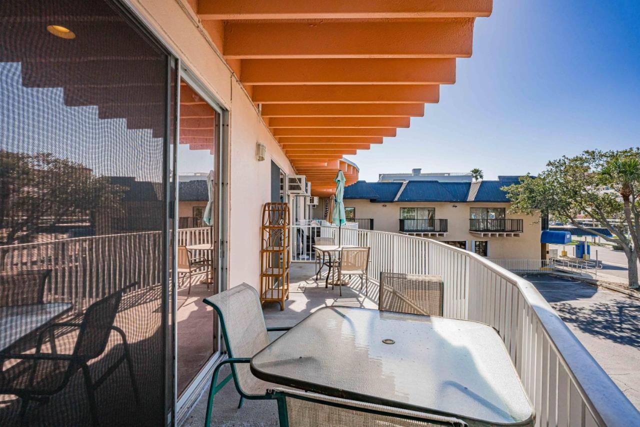Sunrise Haven Apartment Clearwater Beach Exterior photo